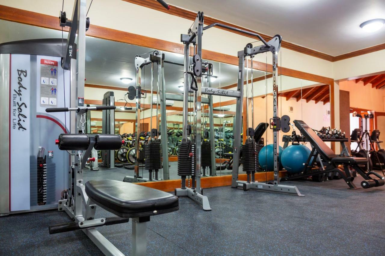 Отель The Club Barbados (Adults Only) Сент-Джеймс Экстерьер фото