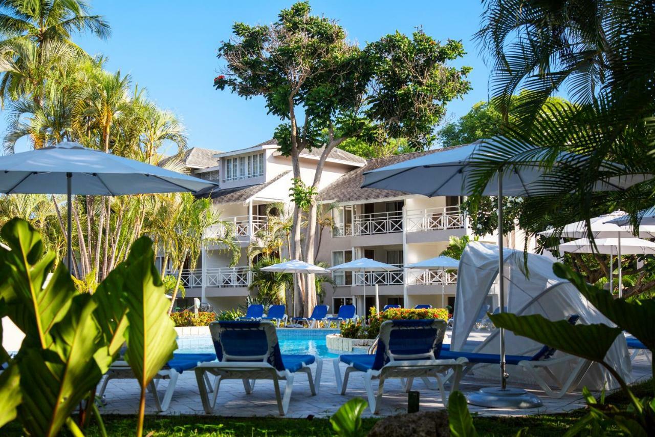 Отель The Club Barbados (Adults Only) Сент-Джеймс Экстерьер фото